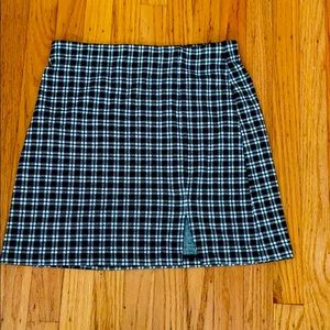 Mini split hem skirt